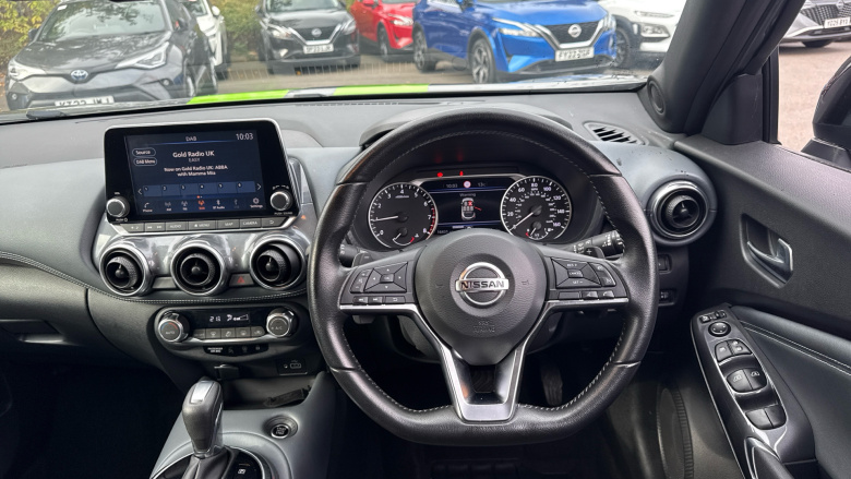 Nissan Juke 1.0 DiG-T N-Connecta 5dr DCT Petrol Hatchback